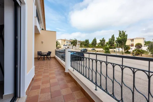 Luxury groundfloor close to Porto de Mos beach 32